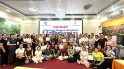 Lớp tập huấn thu hút rất đông học viên tham dự