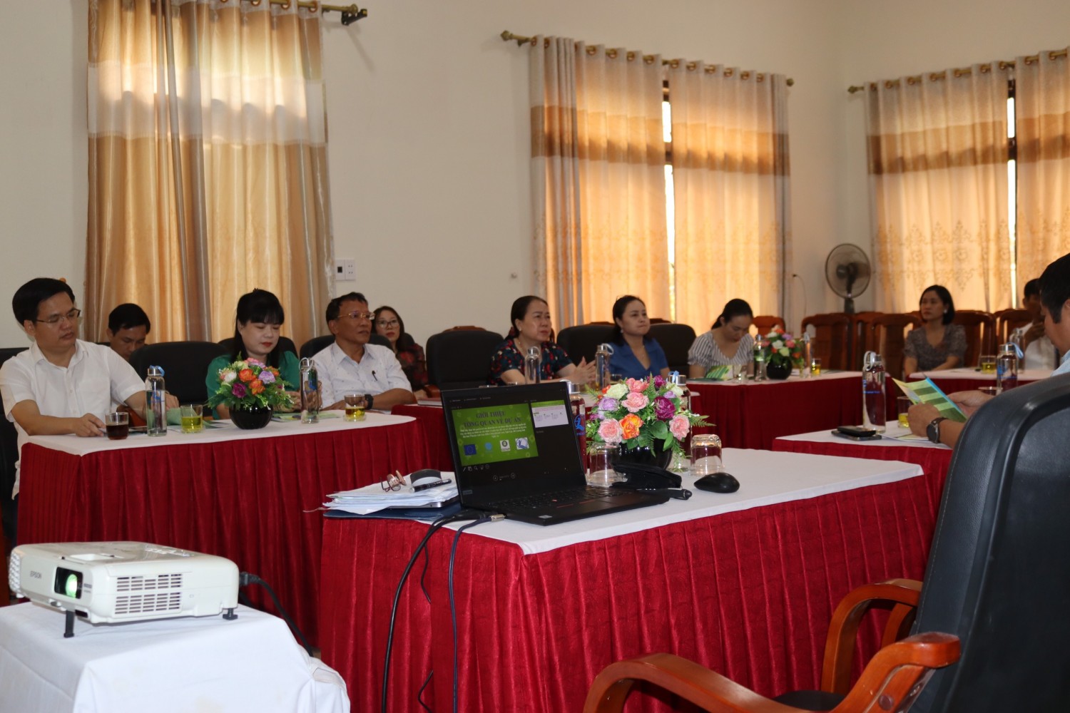 Hội nghị triển khai dự án