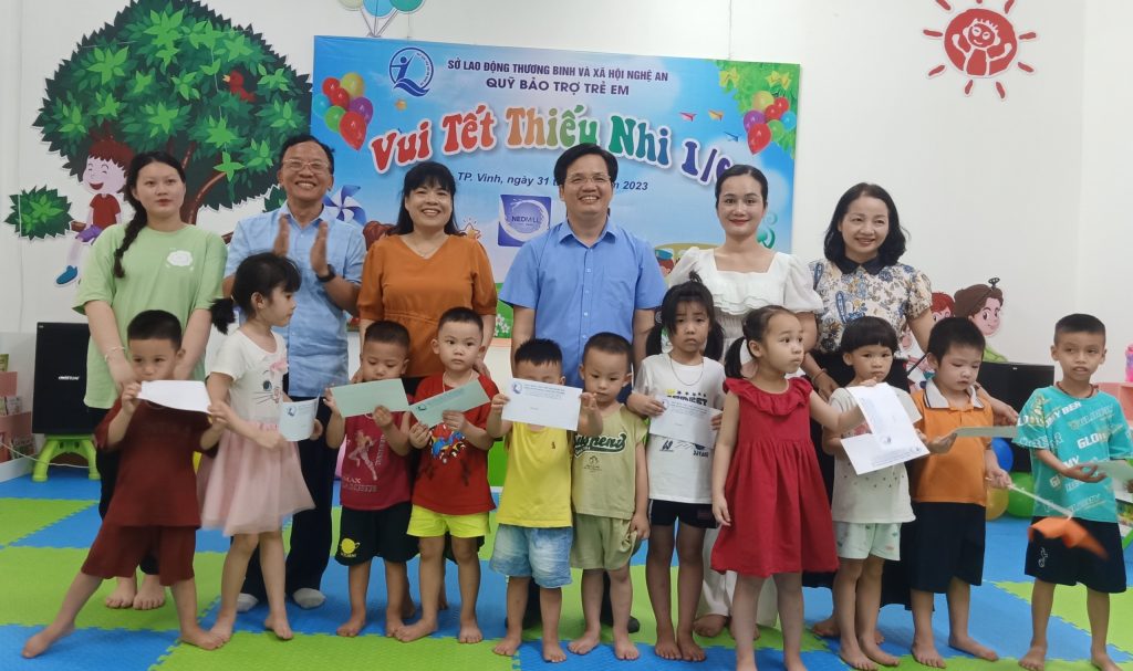 z4394271209575-55a8a36227ff49ca6a68bba45e689f03-1-1024x607.j